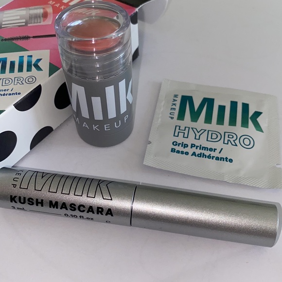 Milk makeup - Picture 2 of 3